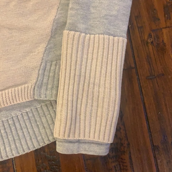 Athleta -Swoop neck sweater - XXS - Picture 3 of 5